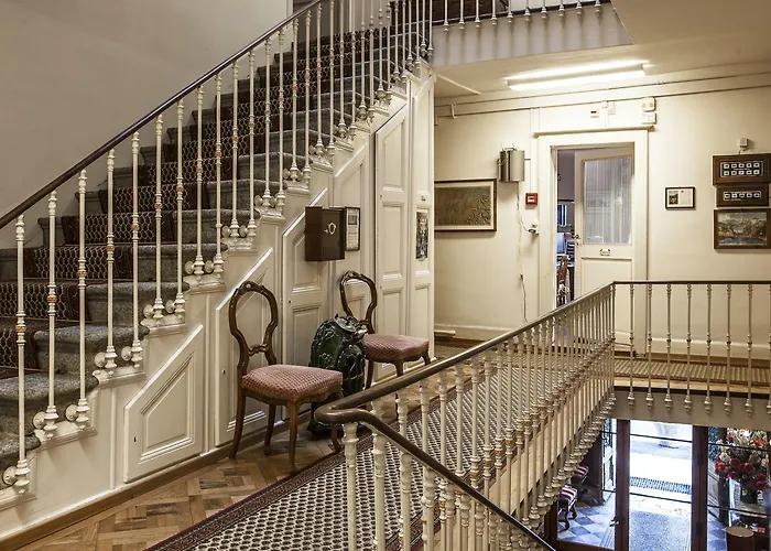 马森瑞士历史酒店 Veytaux